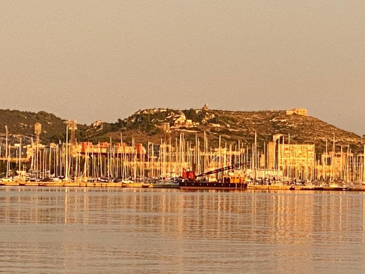 Marina Di Castello Bed and Breakfast Cagliari Buitenkant foto