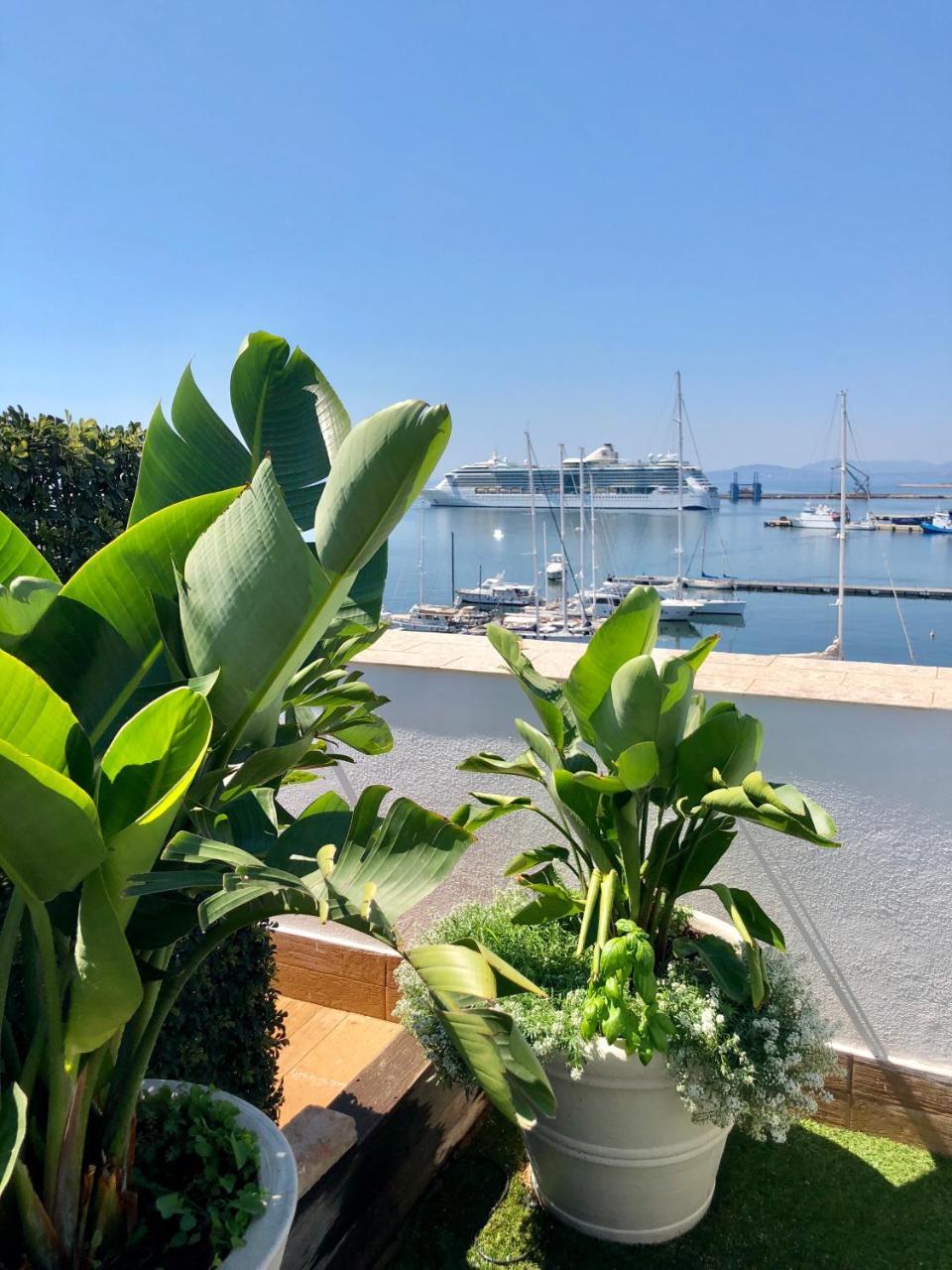 Marina Di Castello Bed and Breakfast Cagliari Buitenkant foto